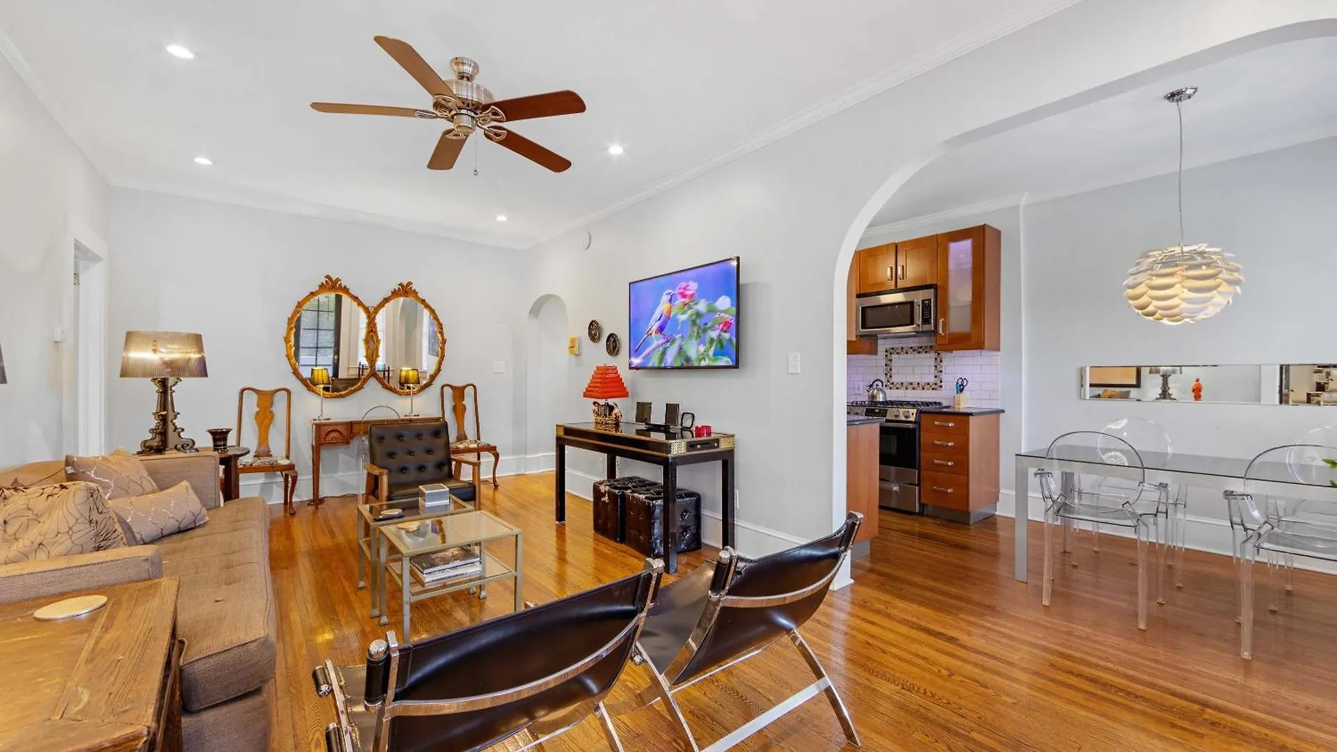 Holiday home Stylish Myers Park 2 Bedroom With Screened Porch Charlotte