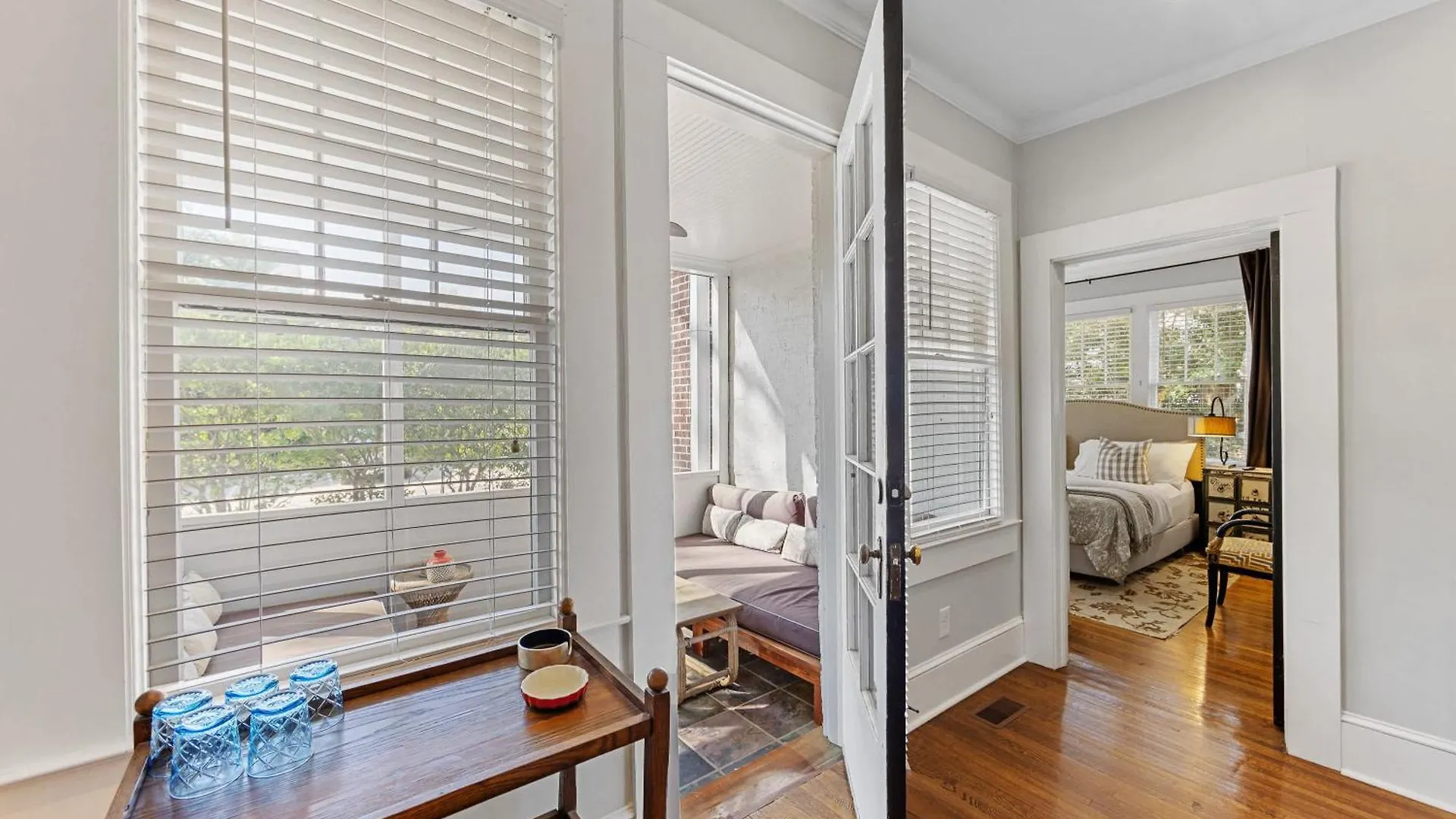 Holiday home Stylish Myers Park 2 Bedroom With Screened Porch Charlotte
